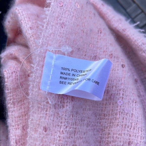 Elegant Pink Wrap Scarf Accessory - Picture 2 of 5